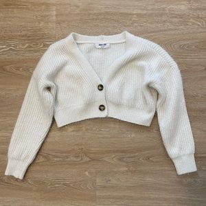 Double zero white fluffy crop sweater in size medium.
